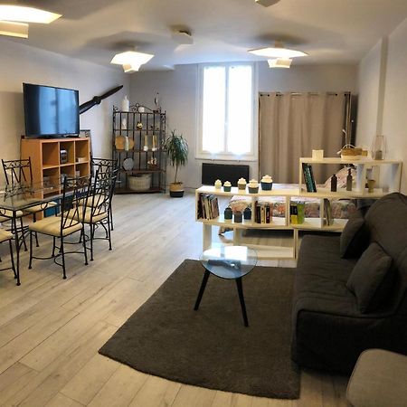 Gordaine Apartamento Bourges Exterior foto