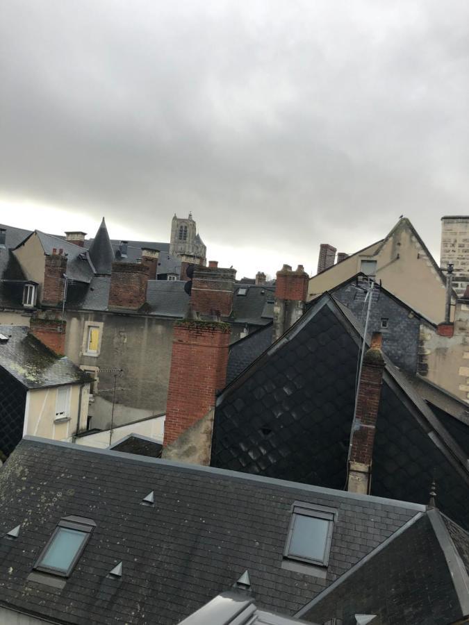 Gordaine Apartamento Bourges Exterior foto