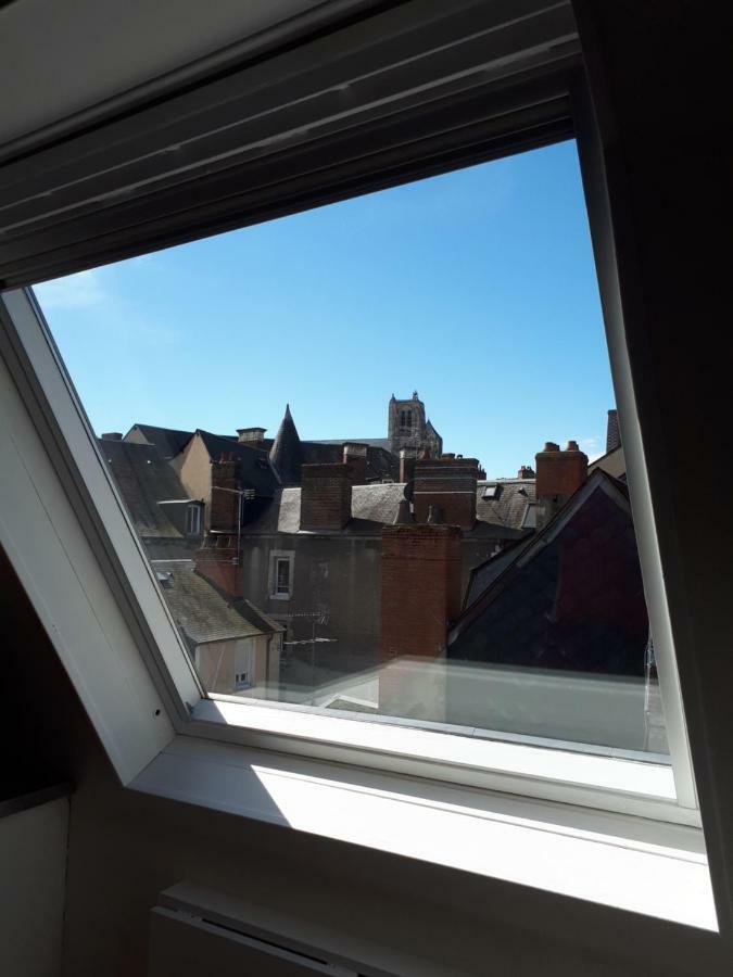 Gordaine Apartamento Bourges Exterior foto